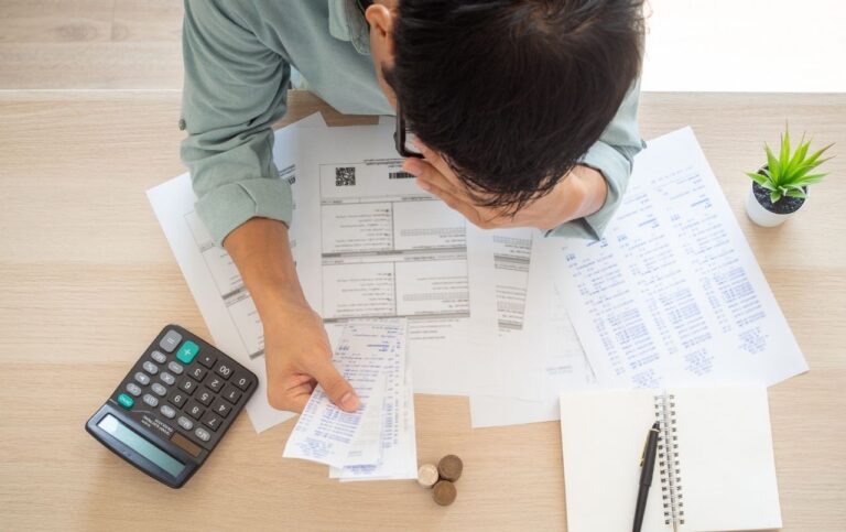 Leia mais sobre o artigo 7 dicas infalíveis para colocar as contas em dia